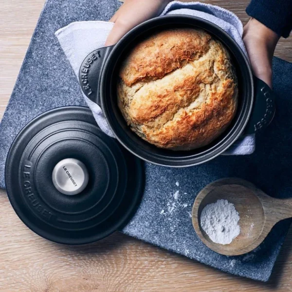 boutique pas cher Cocotte en Fonte Every 18 cm Noir Mat Le Creuset 7