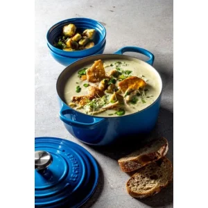 achat pas cher Cocotte en Fonte Ronde 20 cm Marseille Le Creuset Signature 15