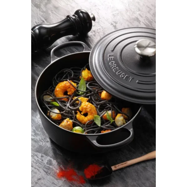 REMISE allant Cocotte en fonte Ronde 20 cm Noir mat Le Creuset Signature 6
