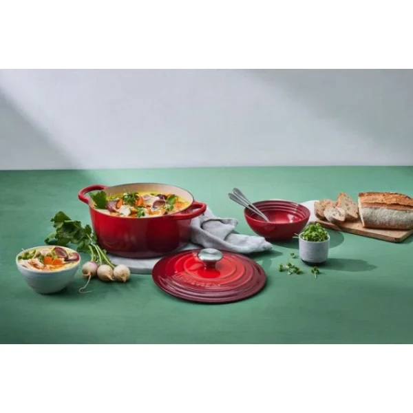 Cocotte En Fonte Ronde 24 Cm Cerise Le Creuset Signature boutique paris 7