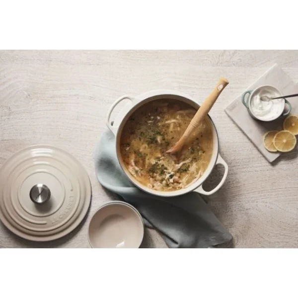 REMISE allant Cocotte en fonte Ronde 26 cm Meringue Signature Le Creuset 6