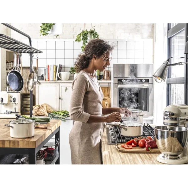 vente pas cher Faitout Émaillé 24cm Crème KitchenAid 4