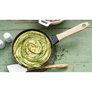 Poêle en Fonte Noir 26 cm Manche Bois Staub Authenticité garantie 6