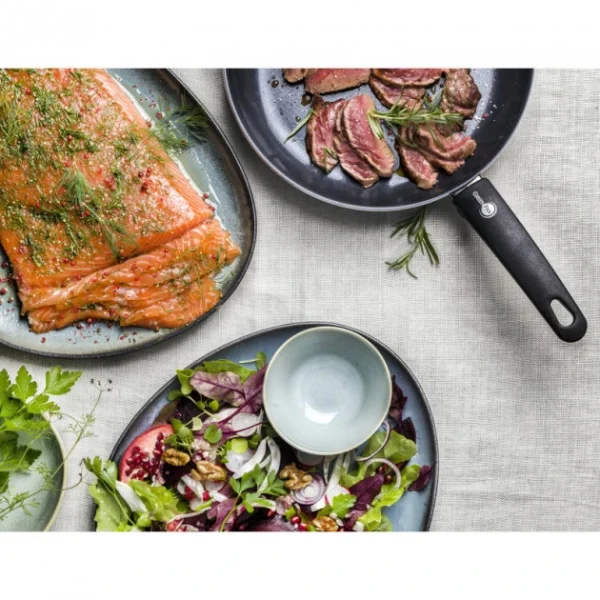 Les achats en ligne Sauteuse En Céramique Ø 28 Cm + Couvercle, Collection CAMBRIDGE GreenPan 4